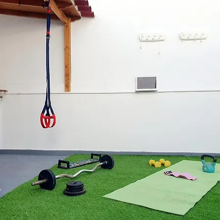 Modern Bohotropical With Terrace La Medida