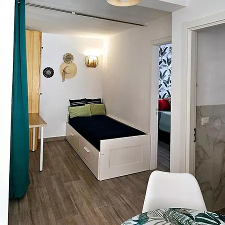 Daire Modern Bohotropical With Terrace