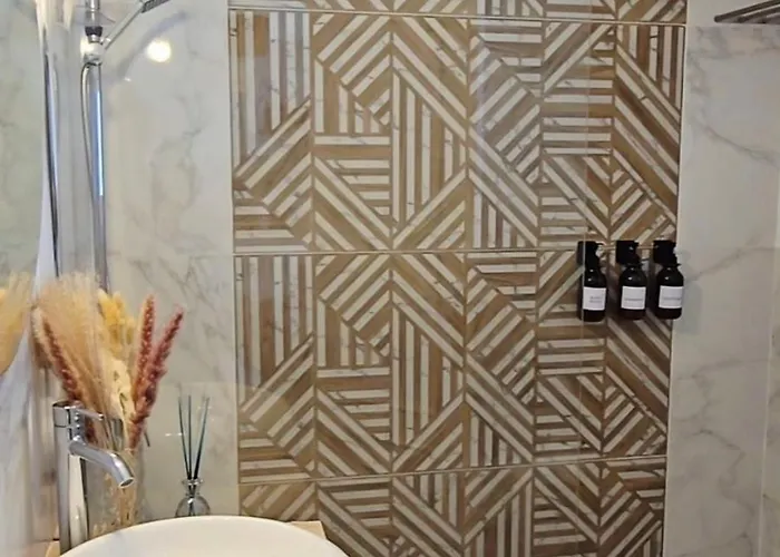 Modern Bohotropical With Terrace Appartement La Medida